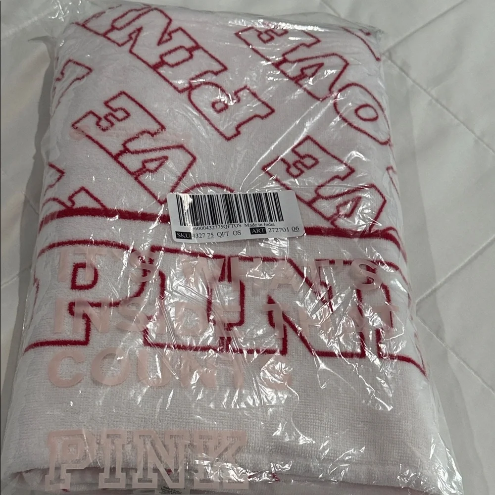 PINK Victoria's Secret White Beach Towel with Pink Logo. NWT